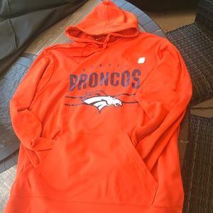 NWT Men’s NFL Denver Broncos Hoodie Orange XL